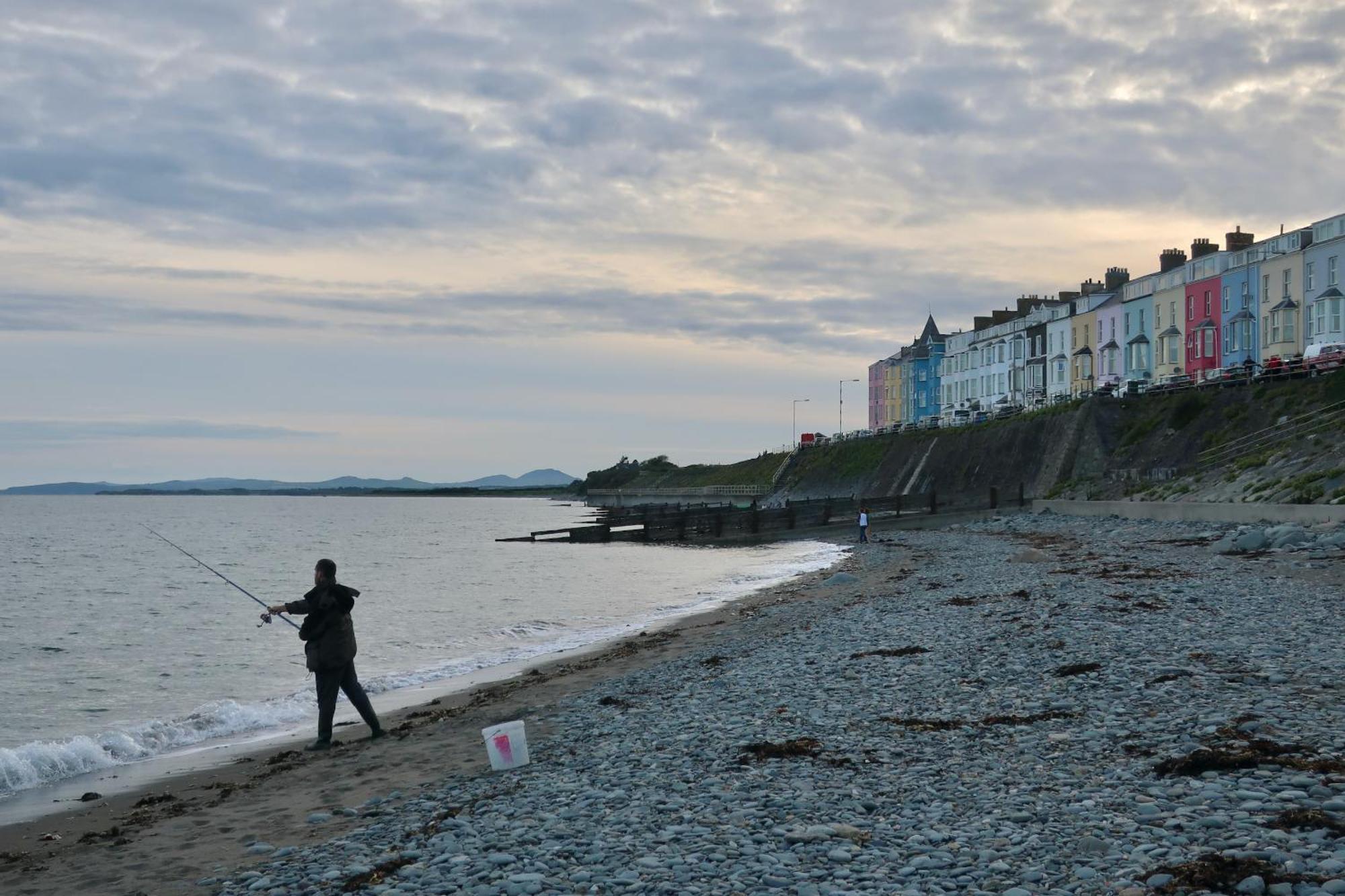 Glan Y Mor, Sleeps 20, 8 Bedrooms, 8 Bathrooms, Seafront, Criccieth Exterior photo